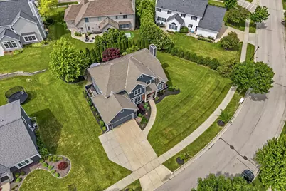 W73N413  Greystone Dr, Cedarburg, WI 53012 - Photo 42