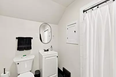 527 S 7th Ave, West Bend, WI 53095 - Photo 28