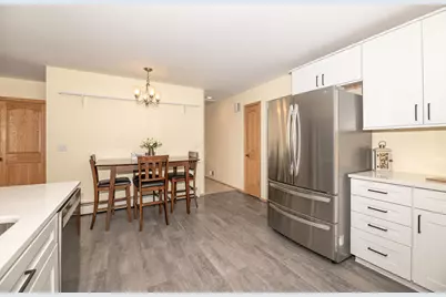 3303 S 123rd St, West Allis, WI 53227 - Photo 10