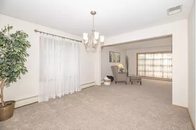 3303 S 123rd St, West Allis, WI 53227 - Photo 20