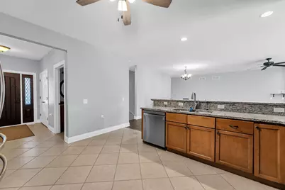 1800  La Salle St #2, Lake Geneva, WI 53147 - Photo 12