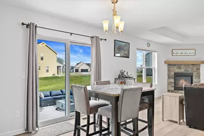 205  Mary Belle Ln, Beaver Dam, WI 53916 - Photo 8