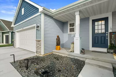 205  Mary Belle Ln, Beaver Dam, WI 53916 - Photo 2