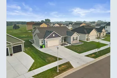 205  Mary Belle Ln, Beaver Dam, WI 53916 - Photo 32