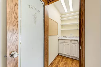 W220N11412  Amy Belle Rd, Germantown, WI 53022 - Photo 18