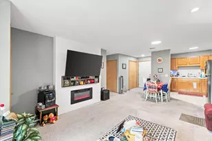 140 W Commerce Blvd, Slinger, WI 53086 - Photo 2