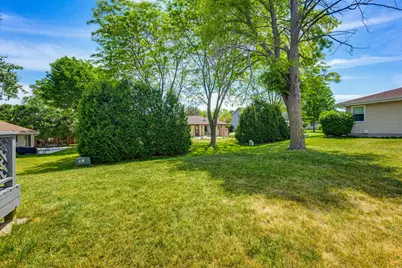 N78W15289  Haymeadow Rd, Menomonee Falls, WI 53051 - Photo 30