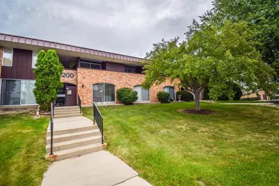 4200 W Rivers Edge Cir #7, Milwaukee, WI 53209 - Photo 1