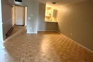 4200 W Rivers Edge Cir, Brown Deer, WI 53209 - Photo 2
