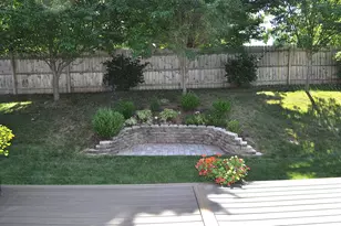 8501 W Cascade Oaks Ct, Franklin, WI 53132 - Photo 44