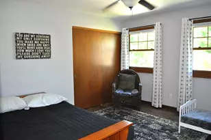 8501 W Cascade Oaks Ct, Franklin, WI 53132 - Photo 26
