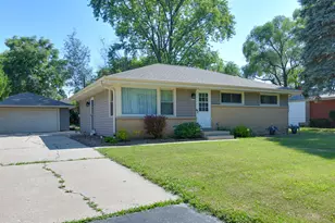 4625 W Parkland Ave, Brown Deer, WI 53223 - Photo 12