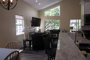 1870 Golfview Dr, Geneva, WI 53147 - Photo 8