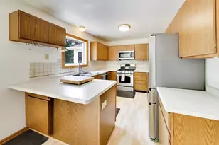 N3201 Highland Dr, Lake Geneva, WI 53147 - Photo 8