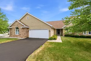 846 Shoal Creek, Racine, WI 53185 - Photo 36