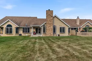 846 Shoal Creek, Racine, WI 53185 - Photo 20