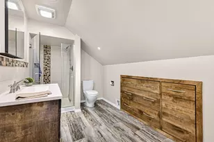 553 N 60th St, Wauwatosa, WI 53213 - Photo 22