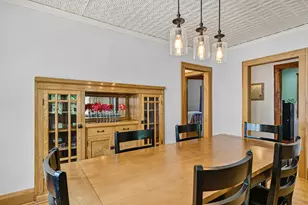 553 N 60th St, Wauwatosa, WI 53213 - Photo 8
