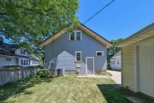 553 N 60th St, Wauwatosa, WI 53213 - Photo 26