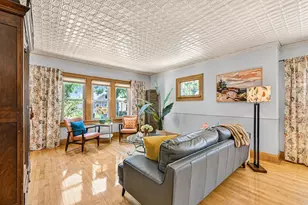 553 N 60th St, Wauwatosa, WI 53213 - Photo 4