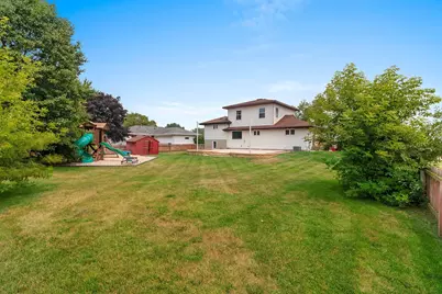 2502  Herman Rd, Manitowoc, WI 54220 - Photo 8