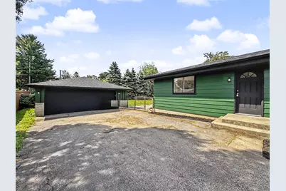 2733  Arrowhead St, Racine, WI 53402 - Photo 36