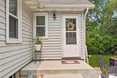 8055  Monroe St, Burlington, WI 53105 - Photo 4