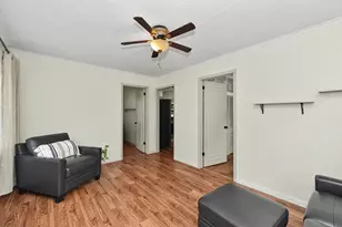 8055 Monroe St, Burlington, WI 53105 - Photo 12