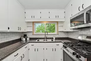 8055 Monroe St, Burlington, WI 53105 - Photo 6