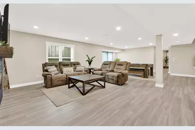 7917  Creek View Ln, Racine, WI 53406 - Photo 36
