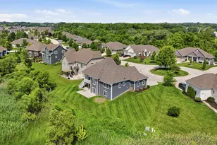 7917 Creek View Ln, Racine, WI 53406 - Photo 52