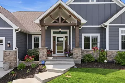 7917  Creek View Ln, Racine, WI 53406 - Photo 2