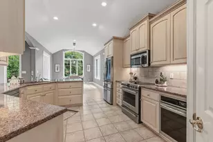 W279N5280 Hanover Hill Ct, Lisbon, WI 53089 - Photo 22