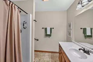 626 W Prospect St, Hartford, WI 53027 - Photo 12