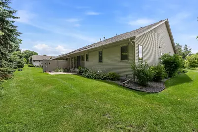626 W Prospect St, Hartford, WI 53027 - Photo 16