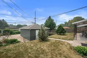 9417 W Schlinger Ave, West Allis, WI 53214 - Photo 24