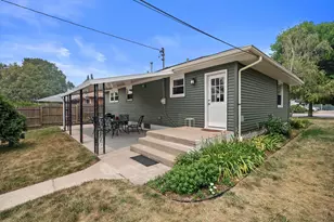 9417 W Schlinger Ave, West Allis, WI 53214 - Photo 2