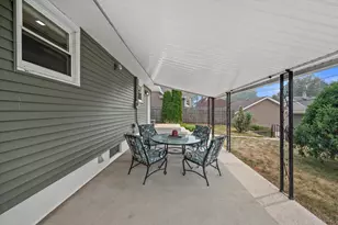 9417 W Schlinger Ave, West Allis, WI 53214 - Photo 22