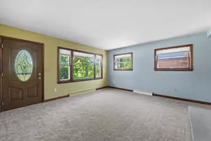 S78W20783 Hillendale Dr, Muskego, WI 53150 - Photo 8