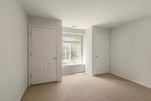 8581 Lexington Pl, Pleasant Prairie, WI 53158 - Photo 16