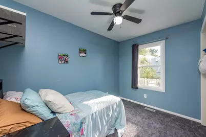 23812  127th St, Salem Lakes, WI 53179 - Photo 16