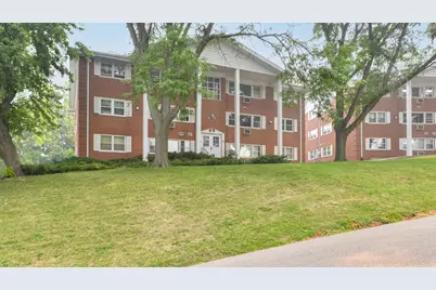 245  Country Club Dr #2C, Lake Geneva, WI 53147 - Photo 24