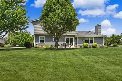 3269 E Carollton Dr, Oak Creek, WI 53154 - Photo 38
