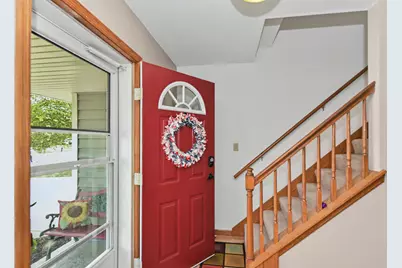 3269 E Carollton Dr, Oak Creek, WI 53154 - Photo 8
