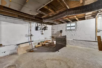 2553 S 12th St, Milwaukee, WI 53215 - Photo 14
