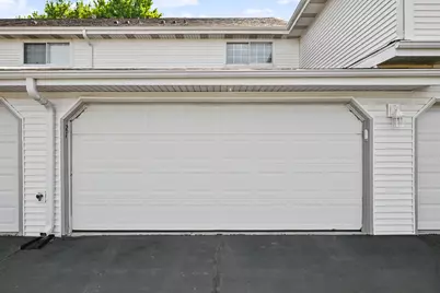 6235 S Creekside Dr #21, Cudahy, WI 53110 - Photo 22