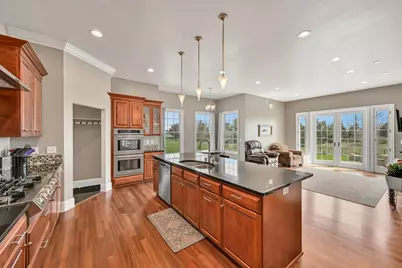 3268  Bay Hill Rd, Port Washington, WI 53074 - Photo 8