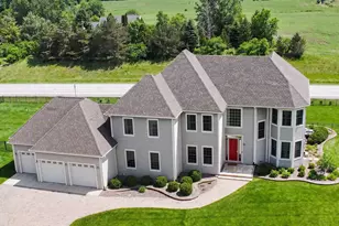 3268 Bay Hill Rd, Port Washington, WI 53074 - Photo 4