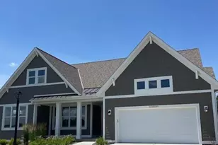 W214N4987 Casey Ct, Menomonee Falls, WI 53051 - Photo 2