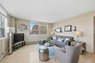 1707 N Prospect Ave, Milwaukee, WI 53202 - Photo 4